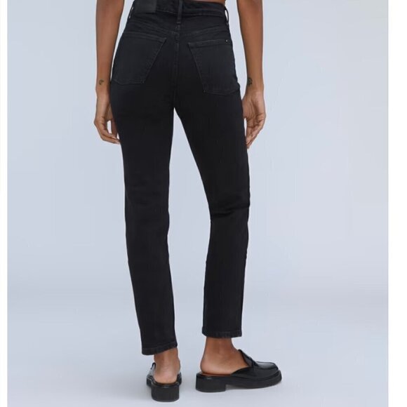 Everlane | The Original Cheeky® Jean - Picture 5 of 12